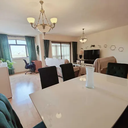 Jardin Botanico 3 Danuria Apartman