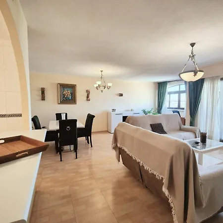 Jardin Botanico 3 Danuria Apartman