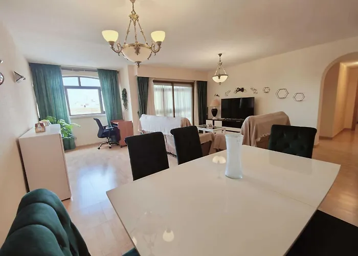 Jardin Botanico 3 Danuria Apartment