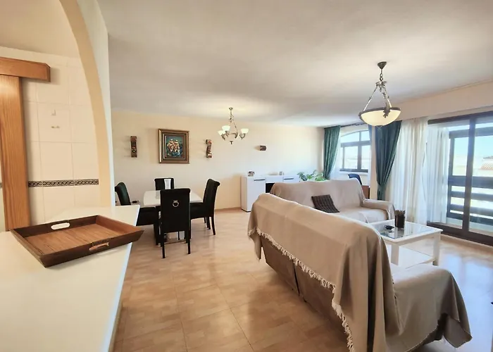 Jardin Botanico 3 Danuria Apartment